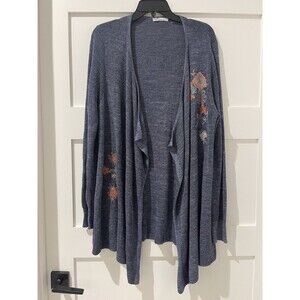 89th & Madison Women ￼ Blue Embroidered Sweater Cardigan Size L
